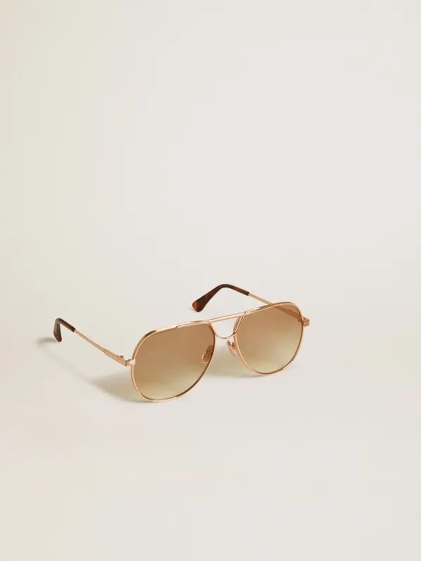 Aviator style sunglasses with rose-gold frame and honey-colored lenses online