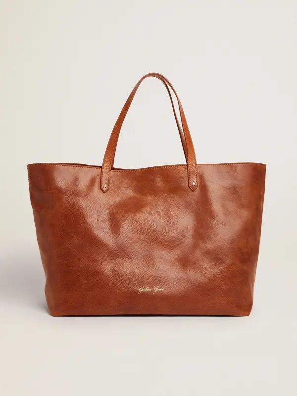 Pasadena Bag in tan-colored glossy hammered leather with gold logo on the front online