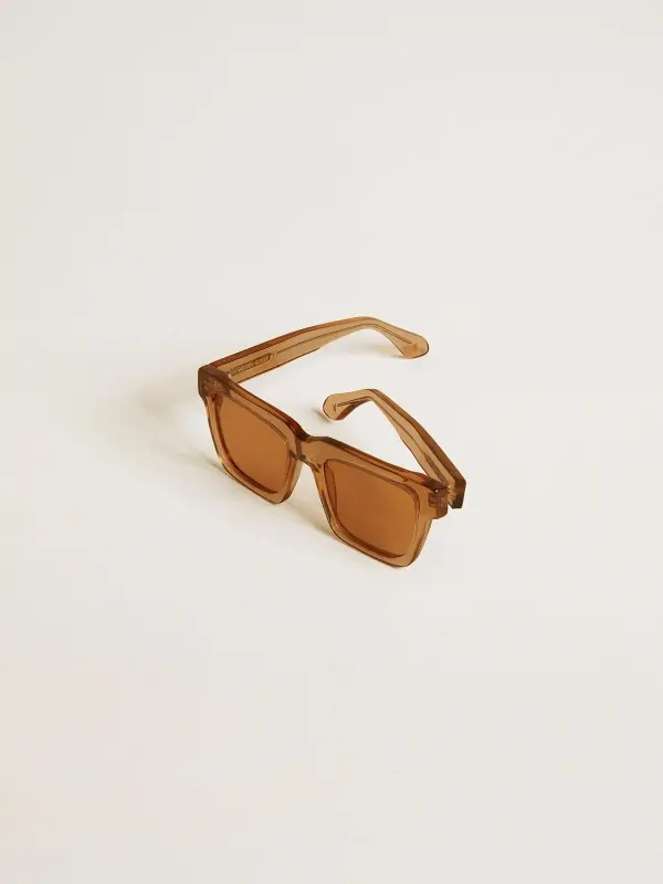 Jamie style square sunglasses with honey-colored frame and lenses online
