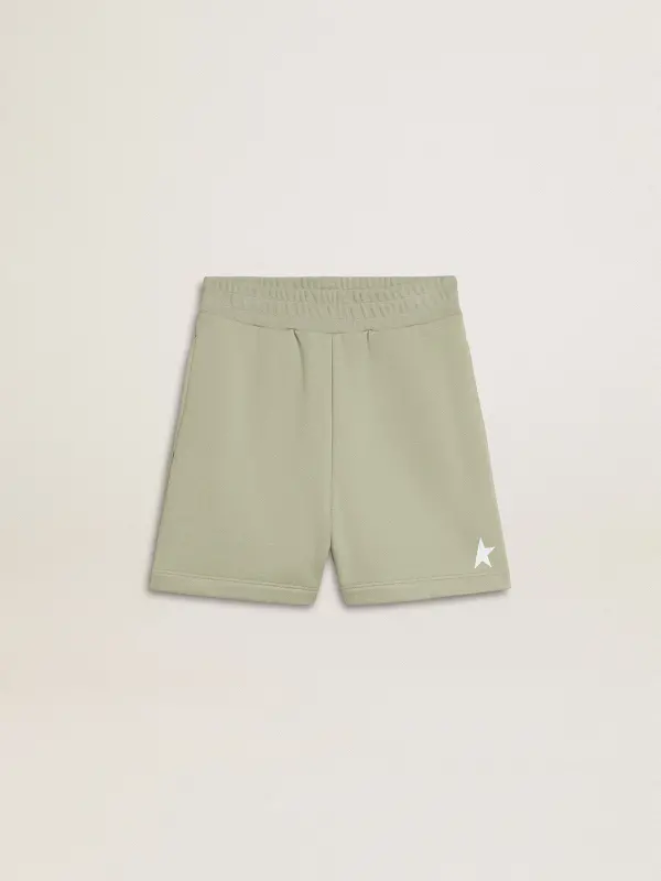 Light green shorts with white star online