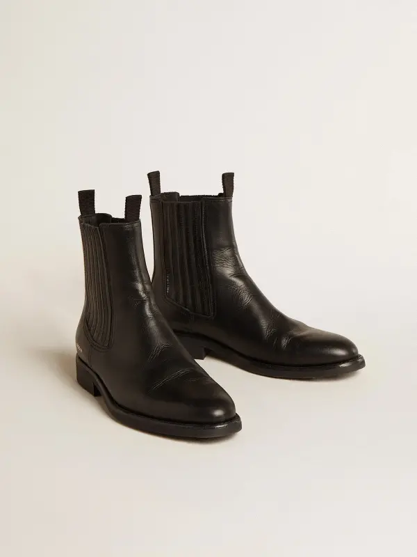 Men’s Chelsea boots in black leather online