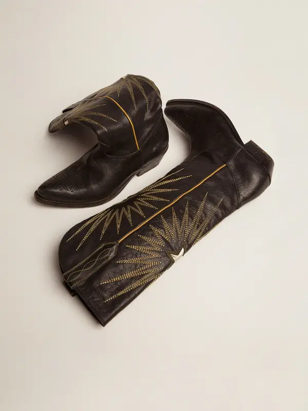 Wish Star boots in black leather with platinum laminated leather inlay star online