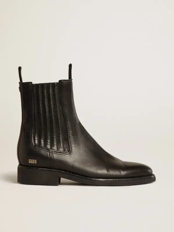 Women’s Chelsea boots in black leather online