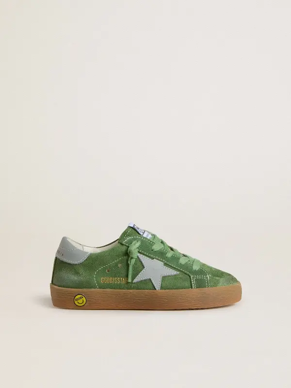 Young Super-Star in green suede with baby blue star and heel tab online