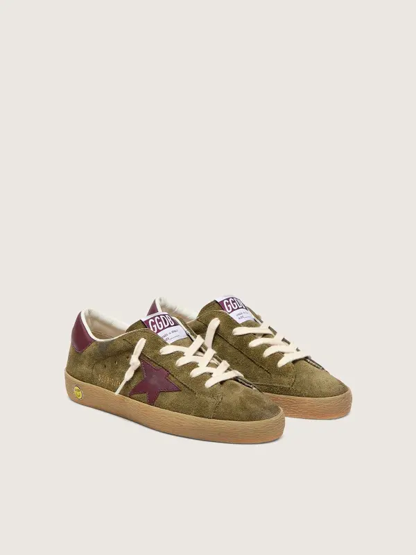 Young Super-Star in military-green suede with burgundy leather star and heel tab online