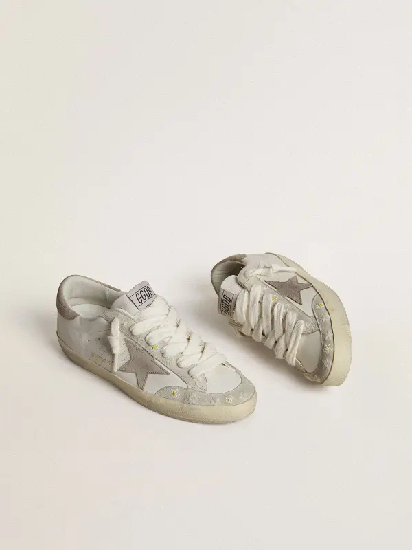 Women’s Super-Star LTD with beige suede star and heel tab and floral embroidery online