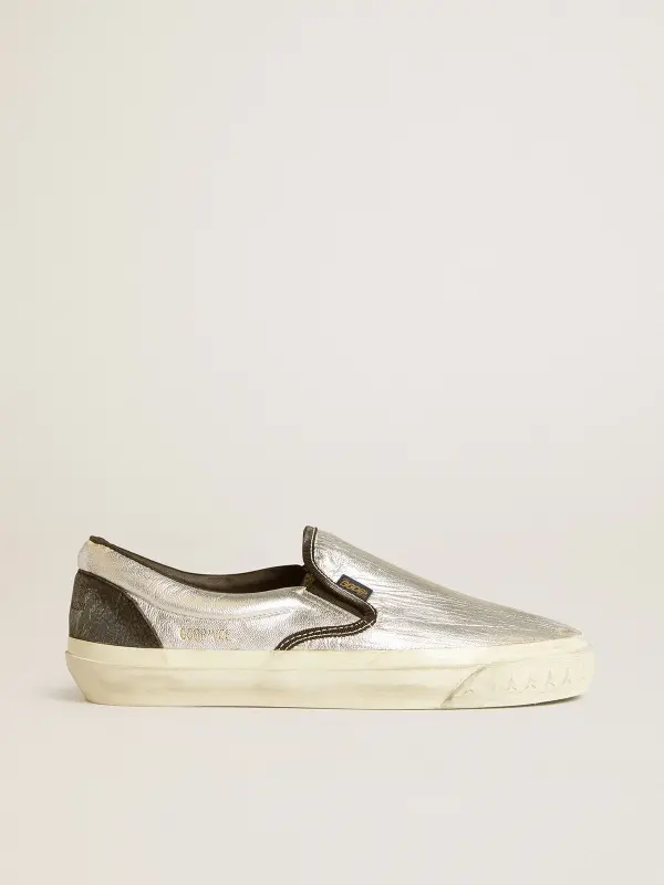Women’s VCE Penstar in metallic silver leather with black leather heel tab online